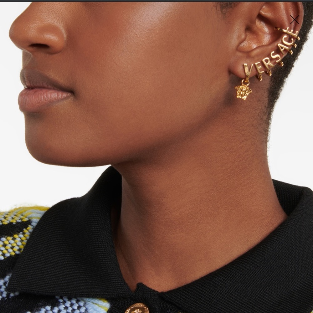 MEDUSA LOGO EAR CUFF